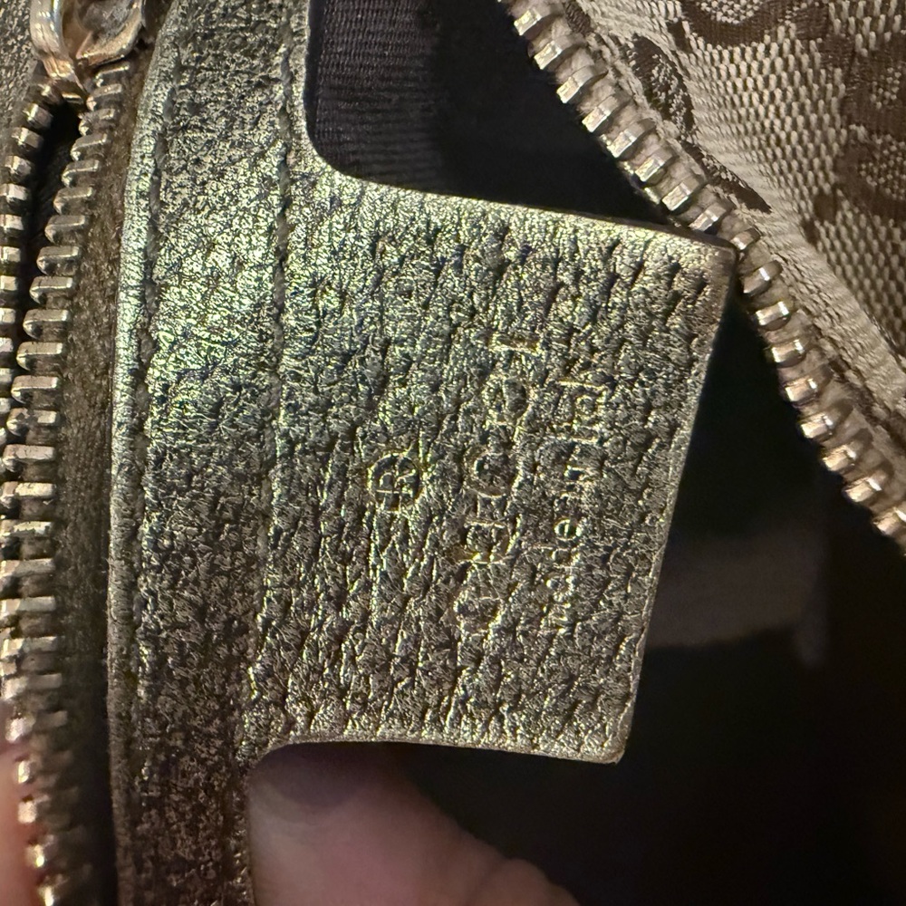 Gucci Tan and Gold Hobo Bag - Picture 3 of 5